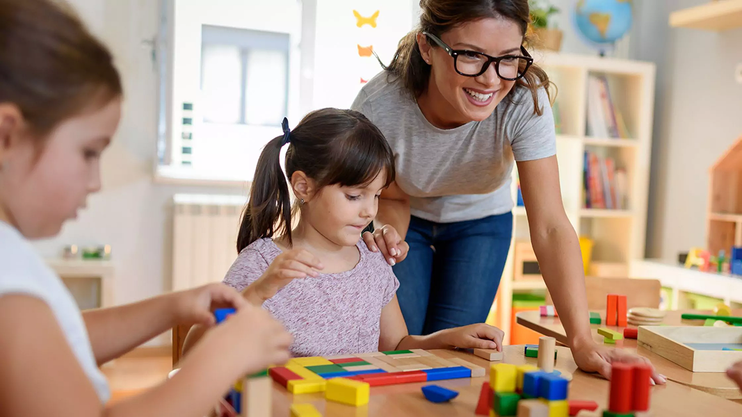 Sprijin educațional și dezvoltare personală pentru copii